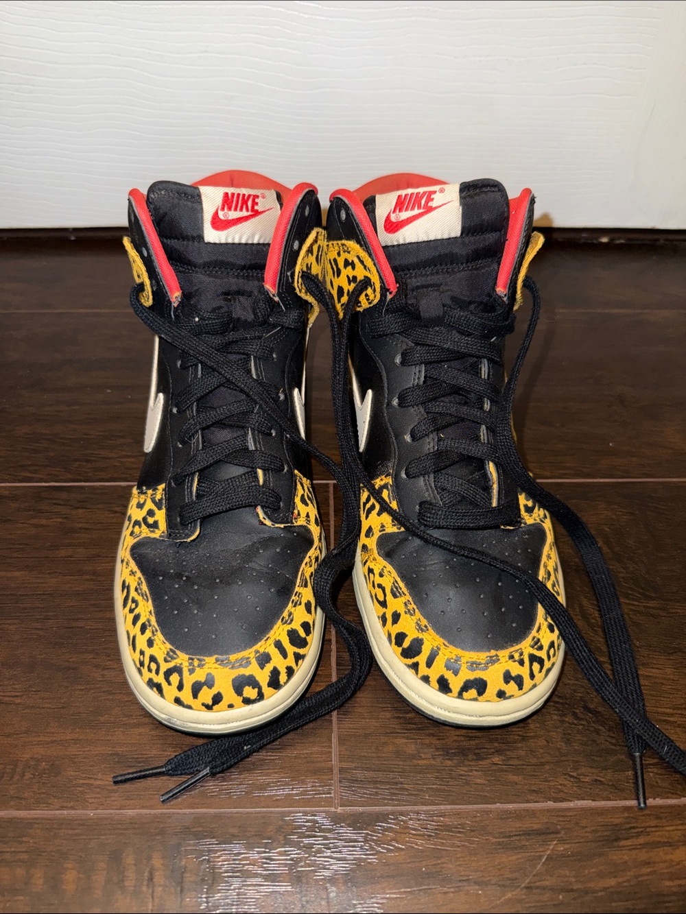 Nike Kids High-Top Sneakers in Black, Yellow & Red Leopard